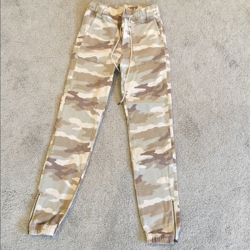 American Eagle Jean